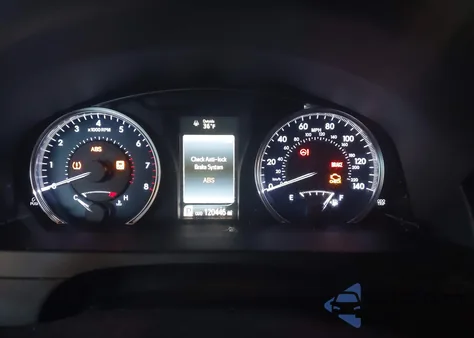 2015 Toyota Camry Xle z USA, uszkodzony, nr VIN 4T4BF1FK5FR508280